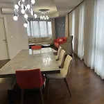 Апартаменты 4+1 *