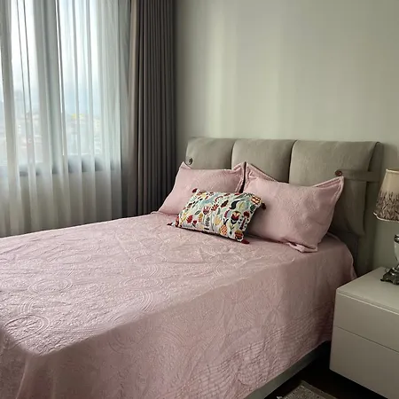 4+1 Apartment Istanbul