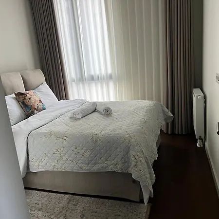 4+1 Apartment Istanbul