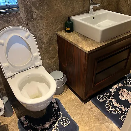 4+1 Apartment Istanbul